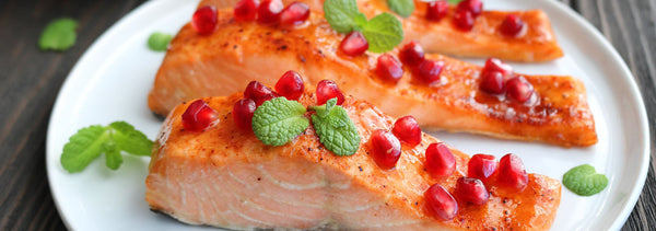 Delicious Salmon with Pomegranate Vinaigrette